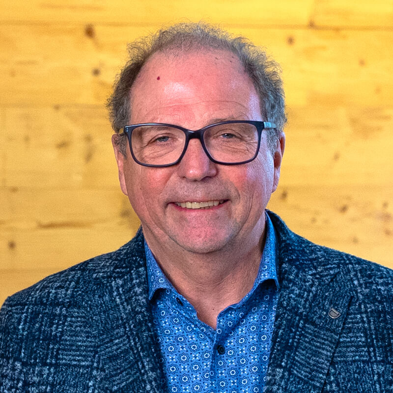 Dr. Wolfgang Wohlleb